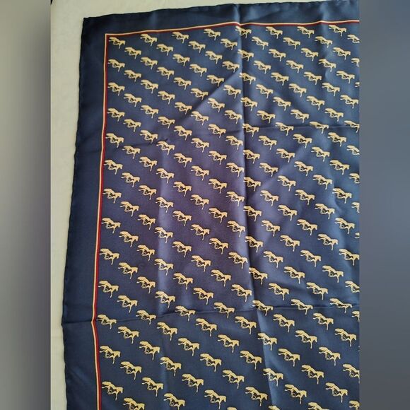 Kentucky Derby Horse Park 💯 Silk Scarf Vintage - Picture 3 of 14